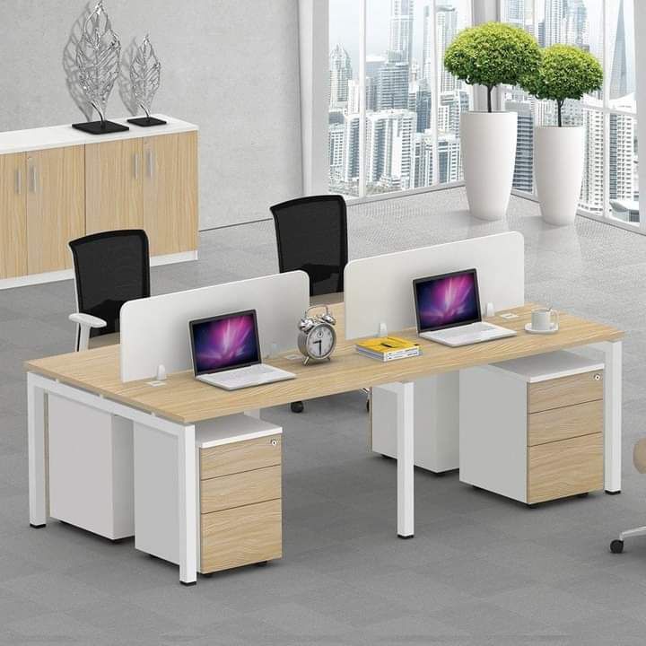 Modern simple steel Office Furniture people office partitions table workstation