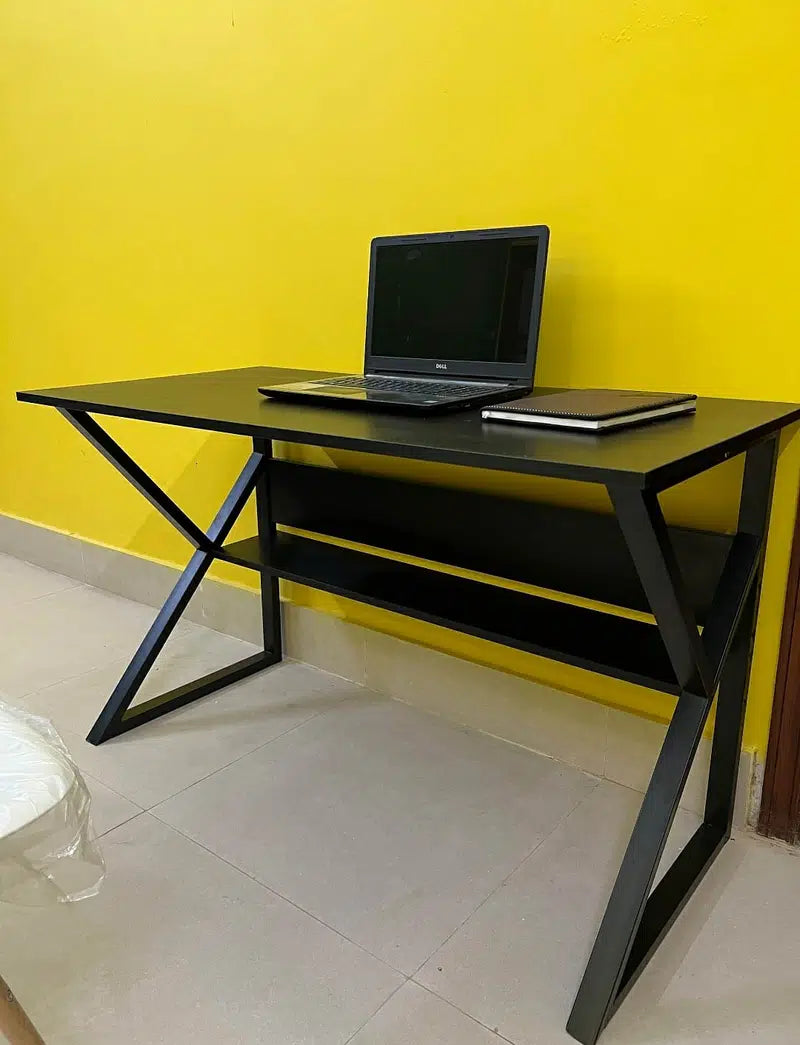 Study table, Office, Computer table, Gaming & Writing desk tables 4ftx2ftx2.5ft